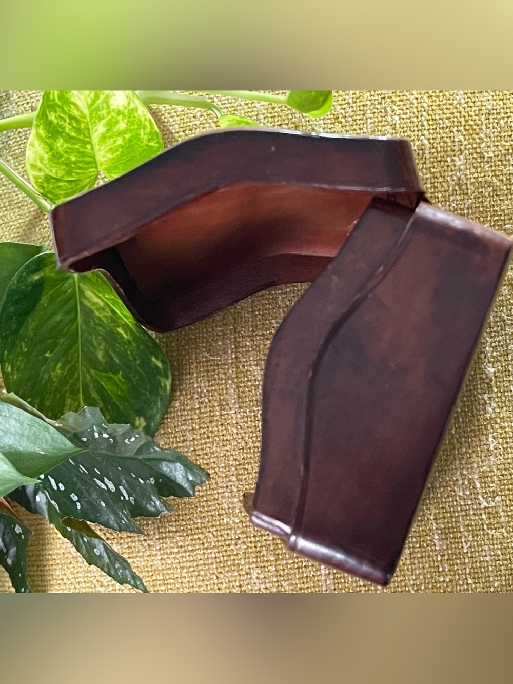 Vintage Nearly Antique Italian Leather Humpback Jewelry/Trinket Box 75 years old